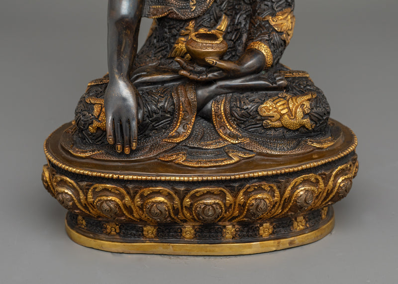 Deeply Carved Shakyamuni Buddha Statue of Wisdom and Enlightenment | Shrine Decor