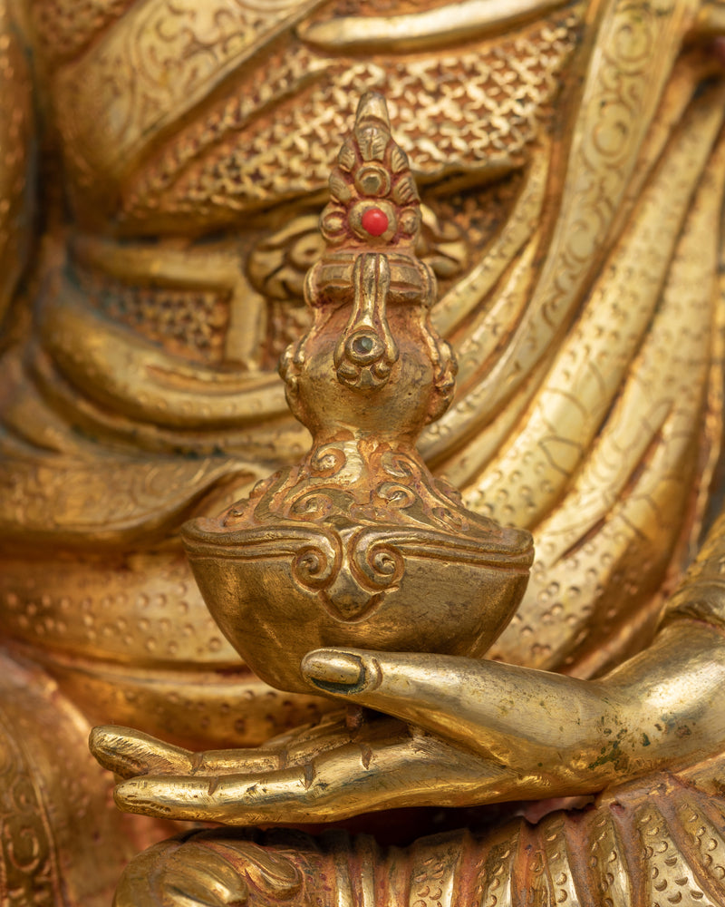 Buddhist Tantric Tibetan Guru Statue | An Enlightened Padmasambhava