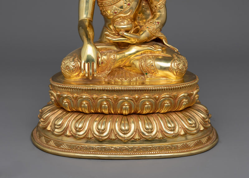 Shakyamuni Buddha Spiritual Enlightenment Decor | 24K Gold Gilded Copper Statue