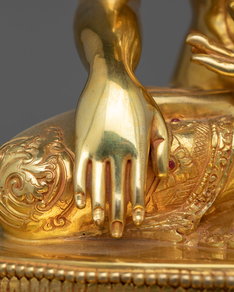 Shakyamuni Buddha Spiritual Enlightenment Decor | 24K Gold Gilded Copper Statue