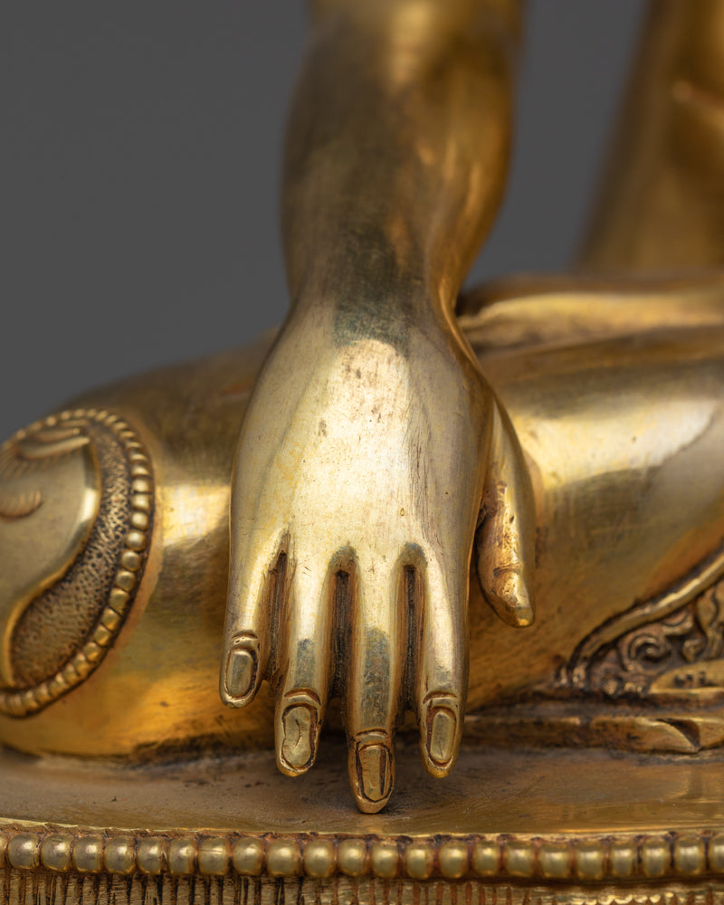 Shakyamuni Buddha Sculpture with Halo  | A Radiant Symbol of Enlightenment