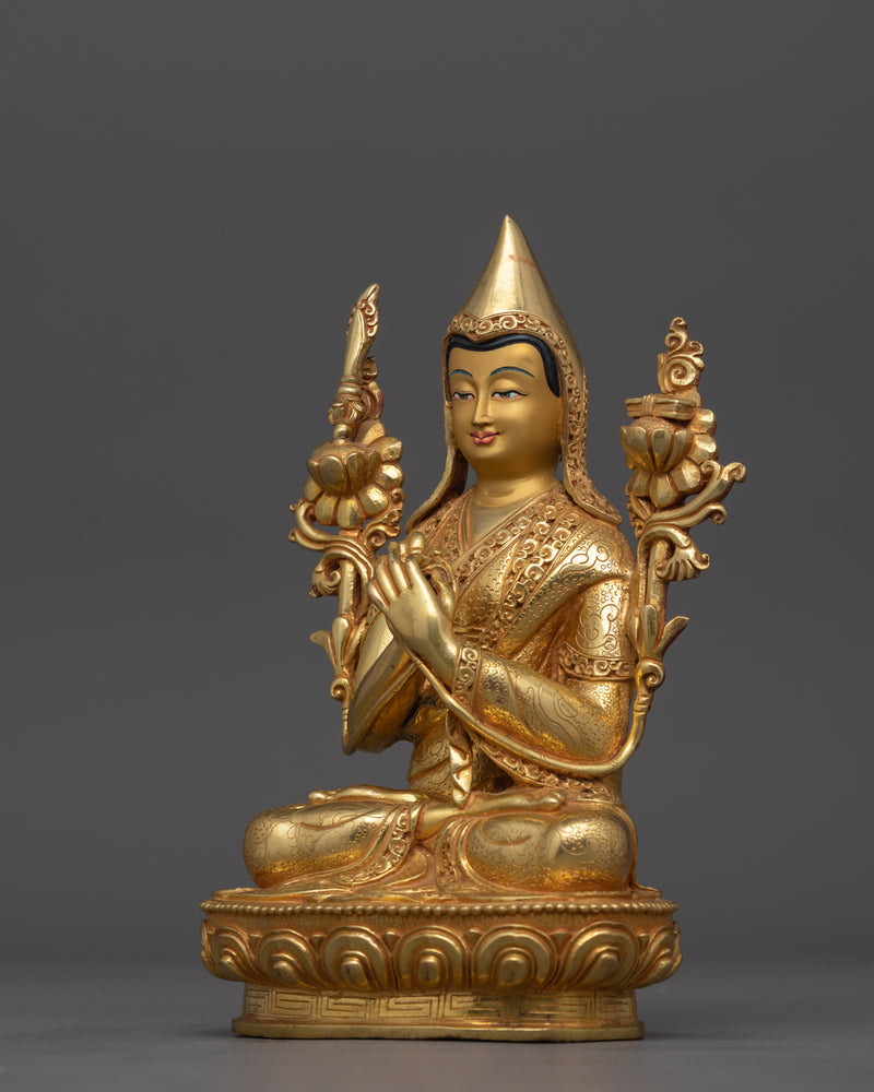 Je Tsongkhapa Tibetan Buddhist Monk Statue | Divine Representation of Tibetan Buddhist Teaching