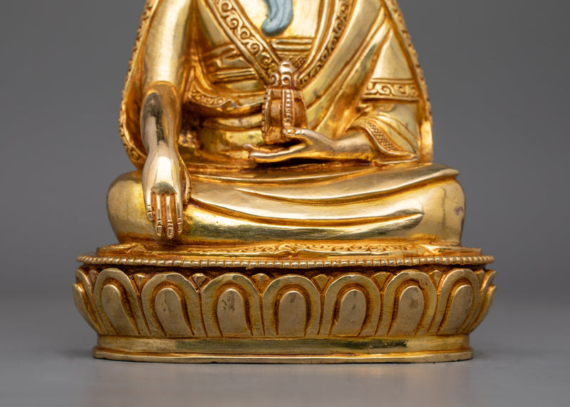 Guru Zhabdrung Rinpoche Statue | The Spiritual Leader