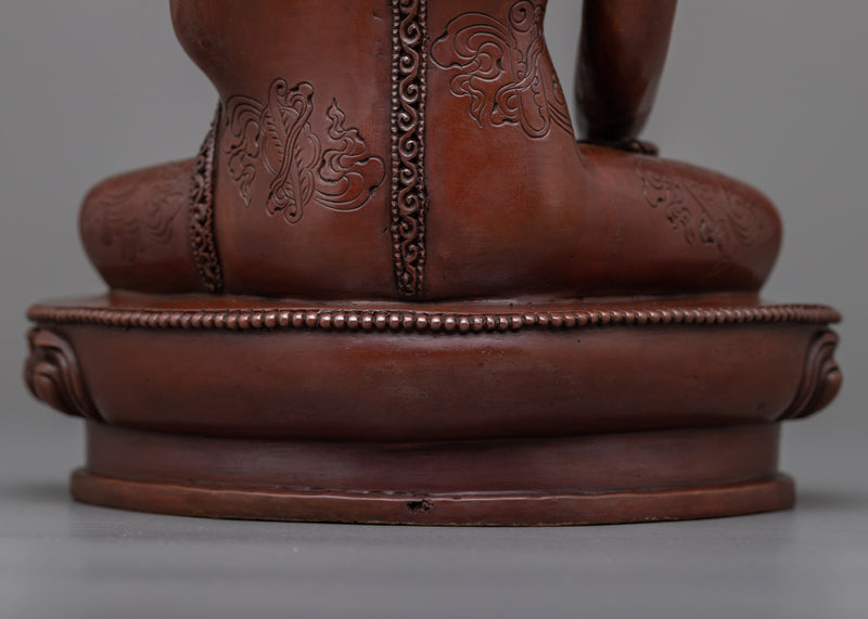 Embrace Serene Shakyamuni's Statue | Teachings of Buddhism