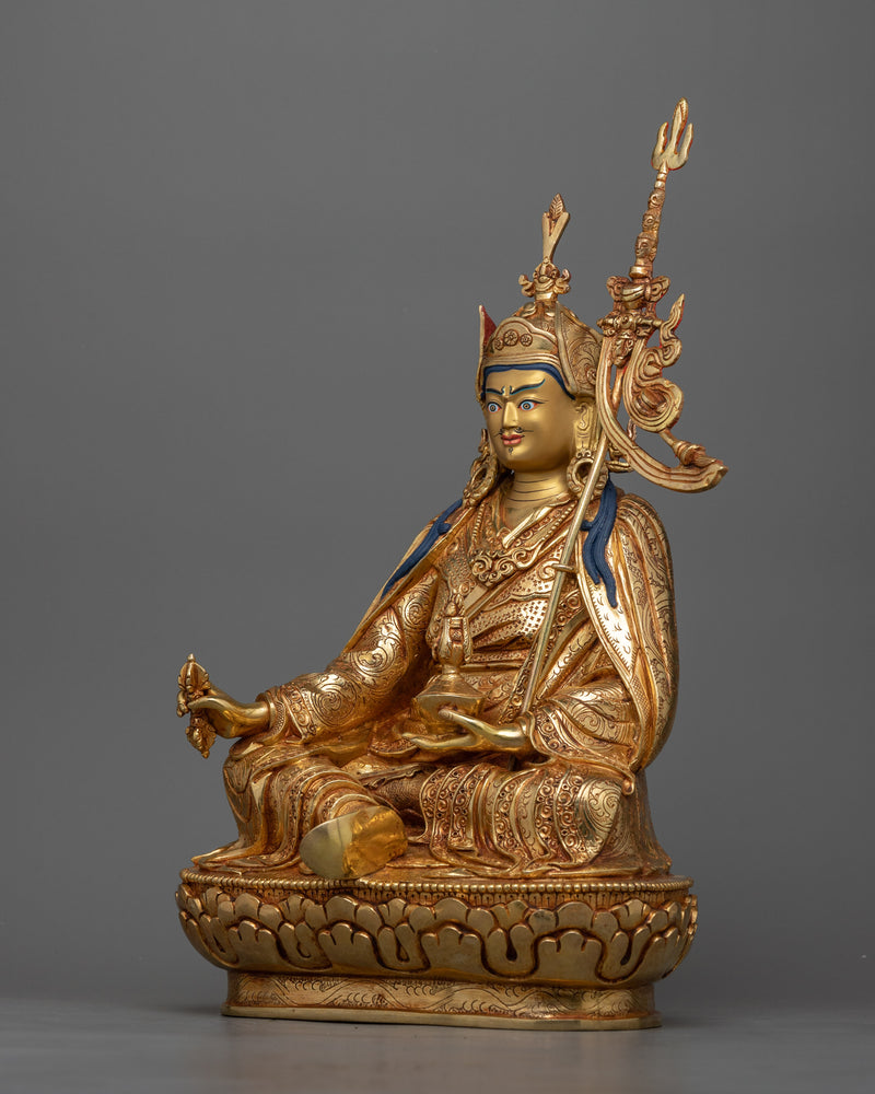 dusum-sangye-guru-rinpoche-sculpture