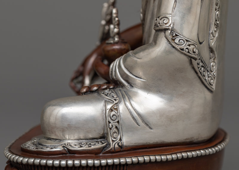 Bhaisajyaguru Medicine Buddha Sculpture | A Beacon of Healing and Wellness