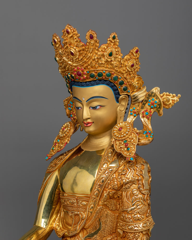 crown-shakyamuni-buddha-on throne