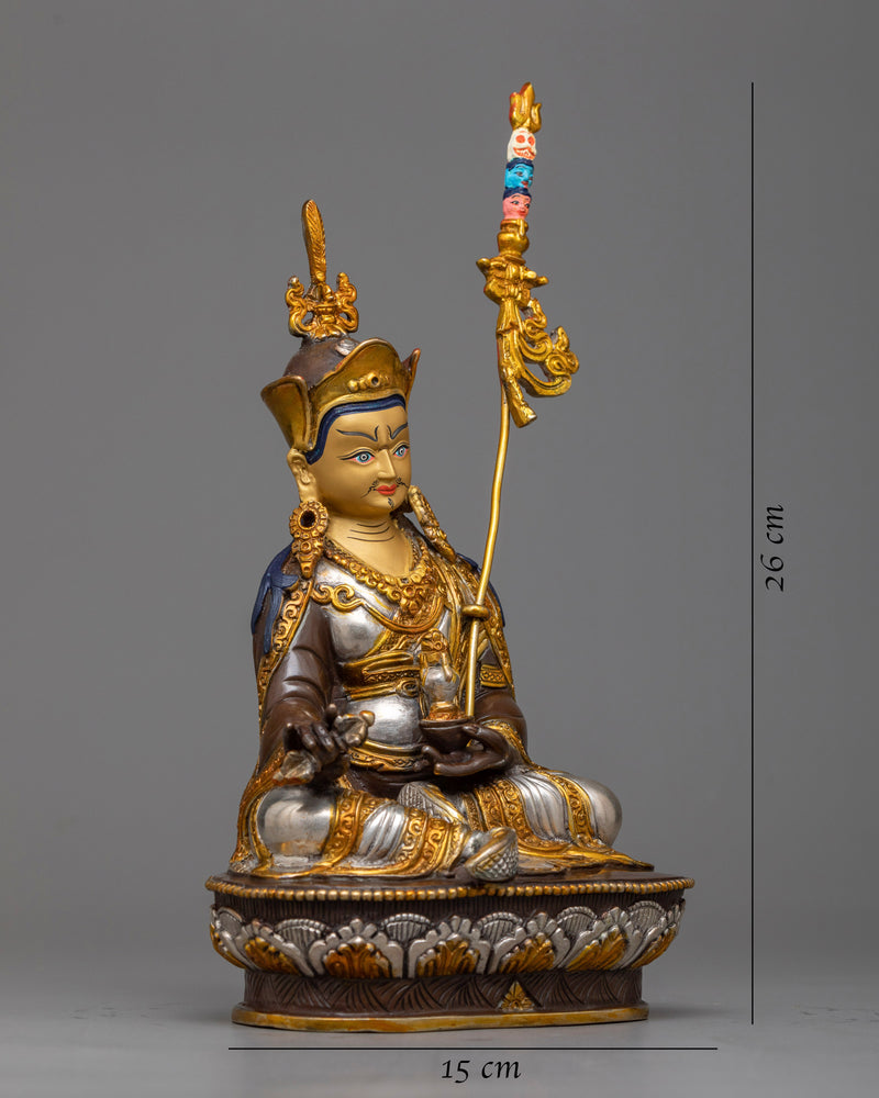 guru-rinpoche-padmasambhava-sculpture