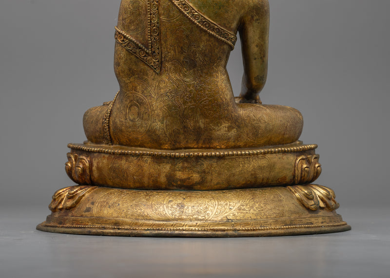 Shakyamuni Buddha Antique Figurine | Timeless Elegance and Spiritual Serenity