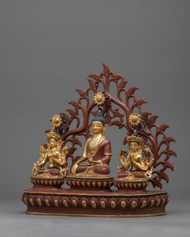 shakyamuni-buddha-with-sitatara-and-chenrezig