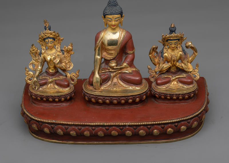 Shakyamuni Buddha with Sitatara and Chenrezig | Embark on a Journey of Enlightenment