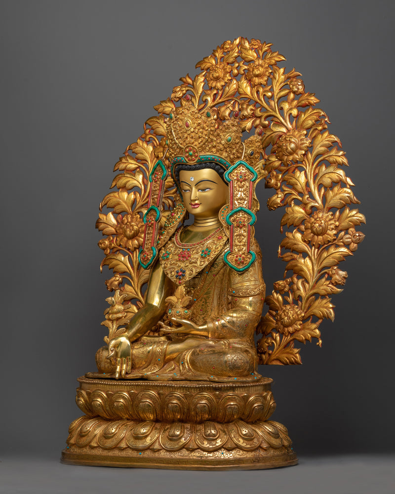 crown-shakyamuni-buddha-with-floral-halo