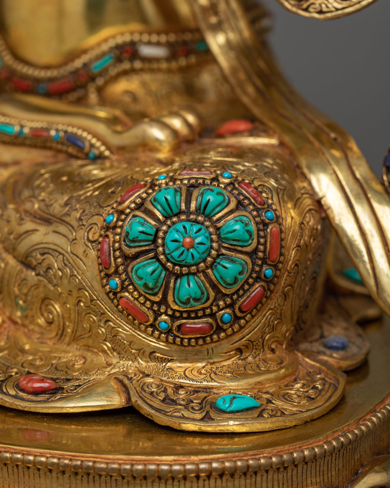 Serene Chenrezig Premium Statue | Exquisite Symbol of Divine Compassion