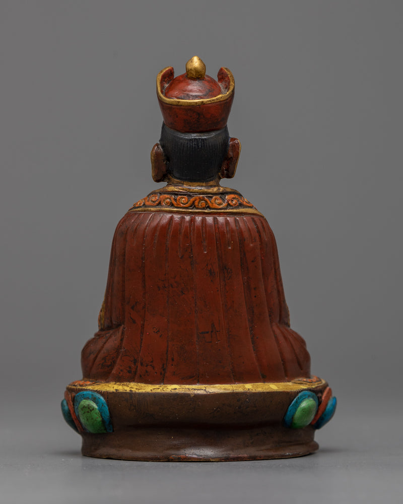 The Second Karmapa Karma Pakshi Statue | Antique-Finished Symbol of Mystical Insight