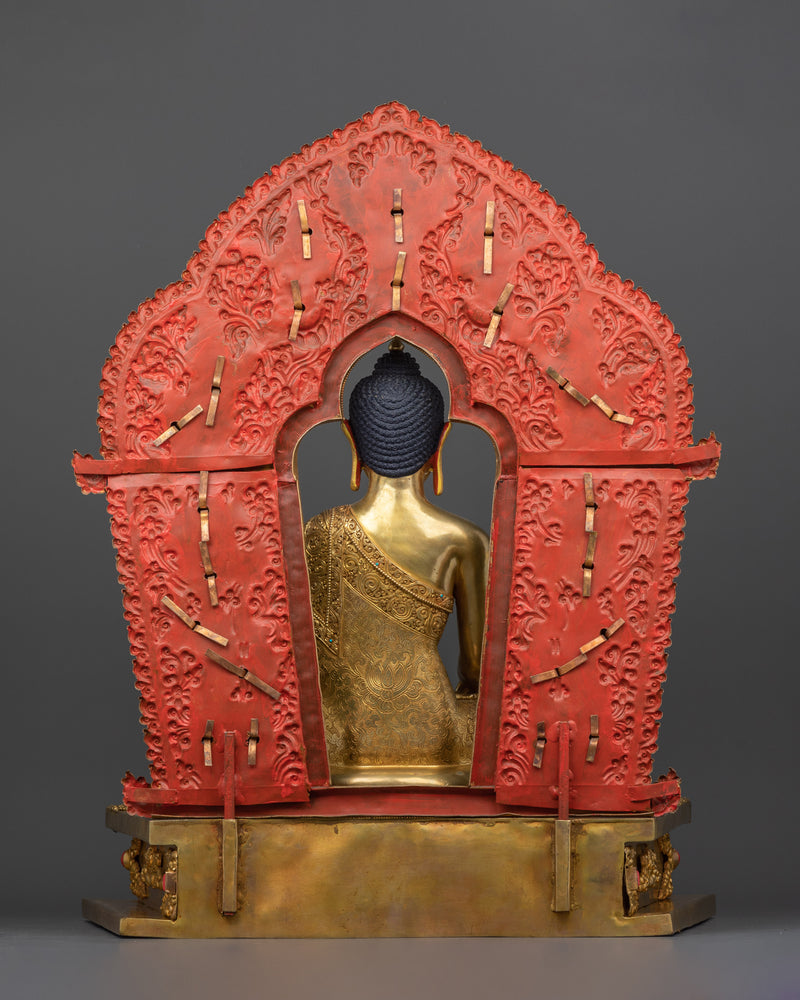 The Shakyamuni Buddha Gilt Statue | The Enlightened One