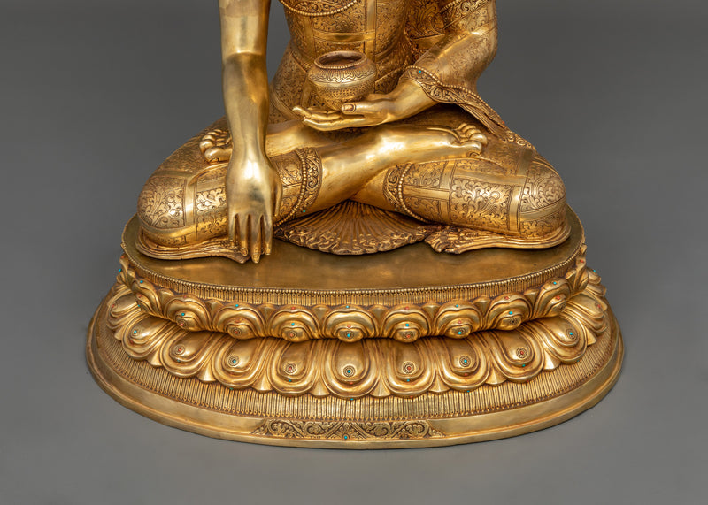 Statue of the Buddha Shakyamuni | Tibetan Buddhist Sculpture