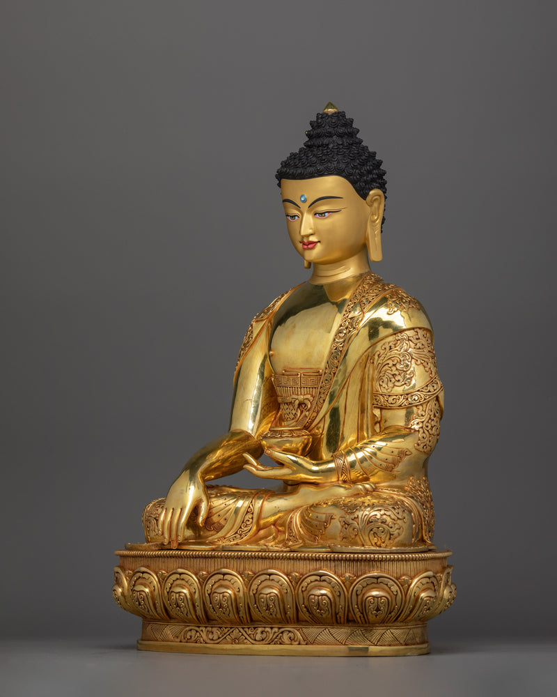 Enlightened Statue of Shakyamuni Buddha | A Sacred Masterpiece of Tranquility