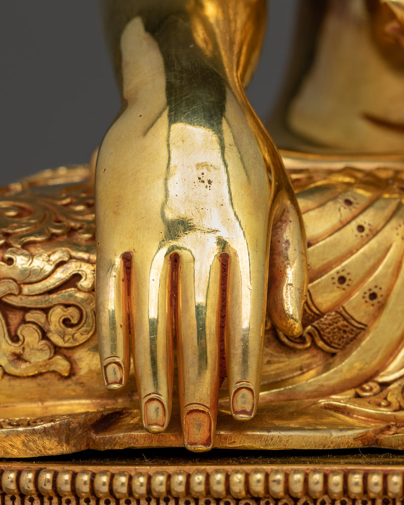 Enlightened Statue of Shakyamuni Buddha | A Sacred Masterpiece of Tranquility