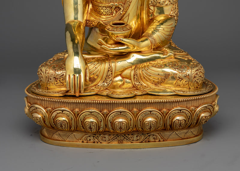 Enlightened Statue of Shakyamuni Buddha | A Sacred Masterpiece of Tranquility