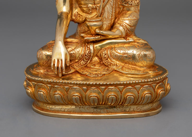 Handcrafted Enlightened Buddha Shakyamuni Statue | 24K Gold Gilded Artwork