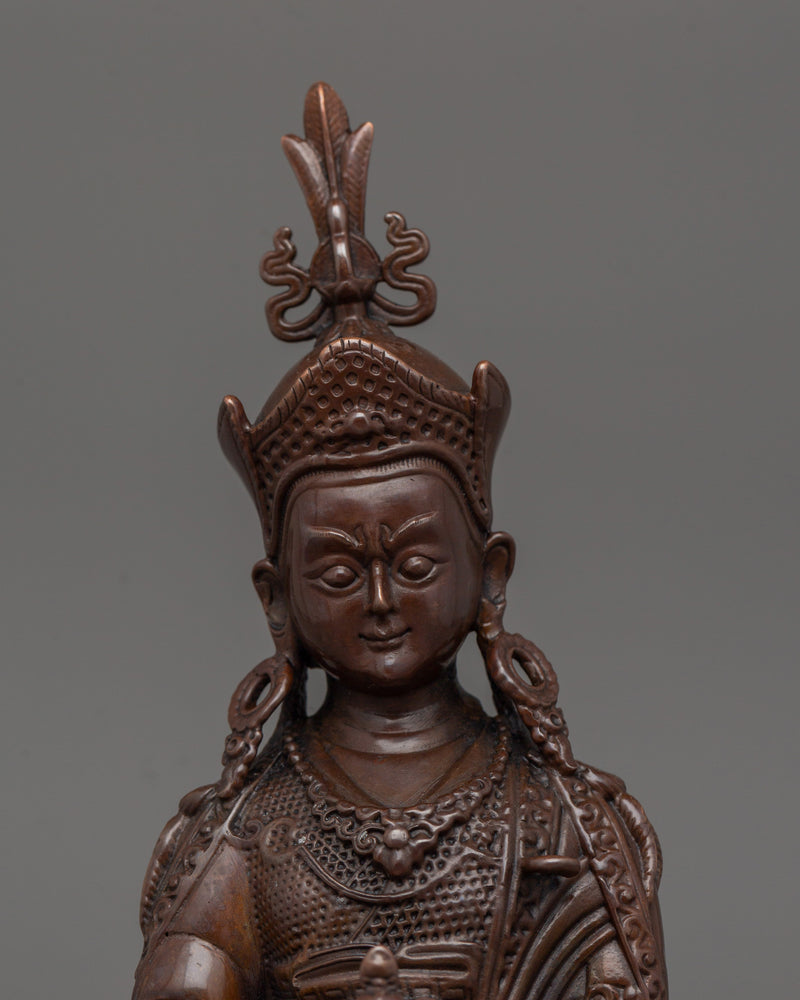 Tibetan Buddhist Guru Rinpoche Figurine | Symbol of Spiritual Power and Protection