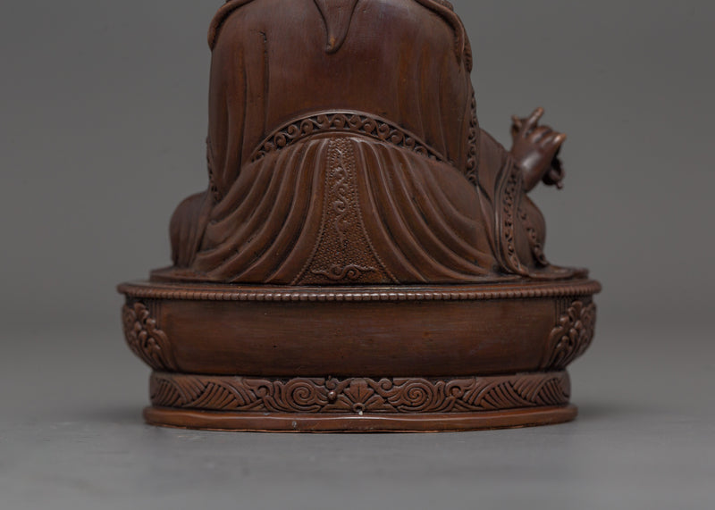 Tibetan Buddhist Guru Rinpoche Figurine | Symbol of Spiritual Power and Protection