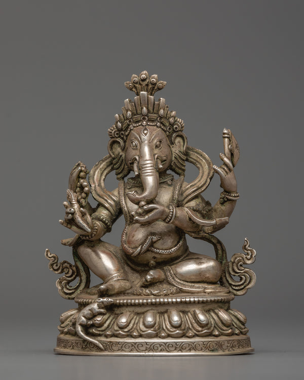 lord-ganesh-sculpture