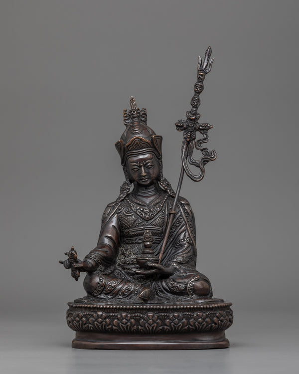 guru-rinpoche-buddhist-tantric-deity