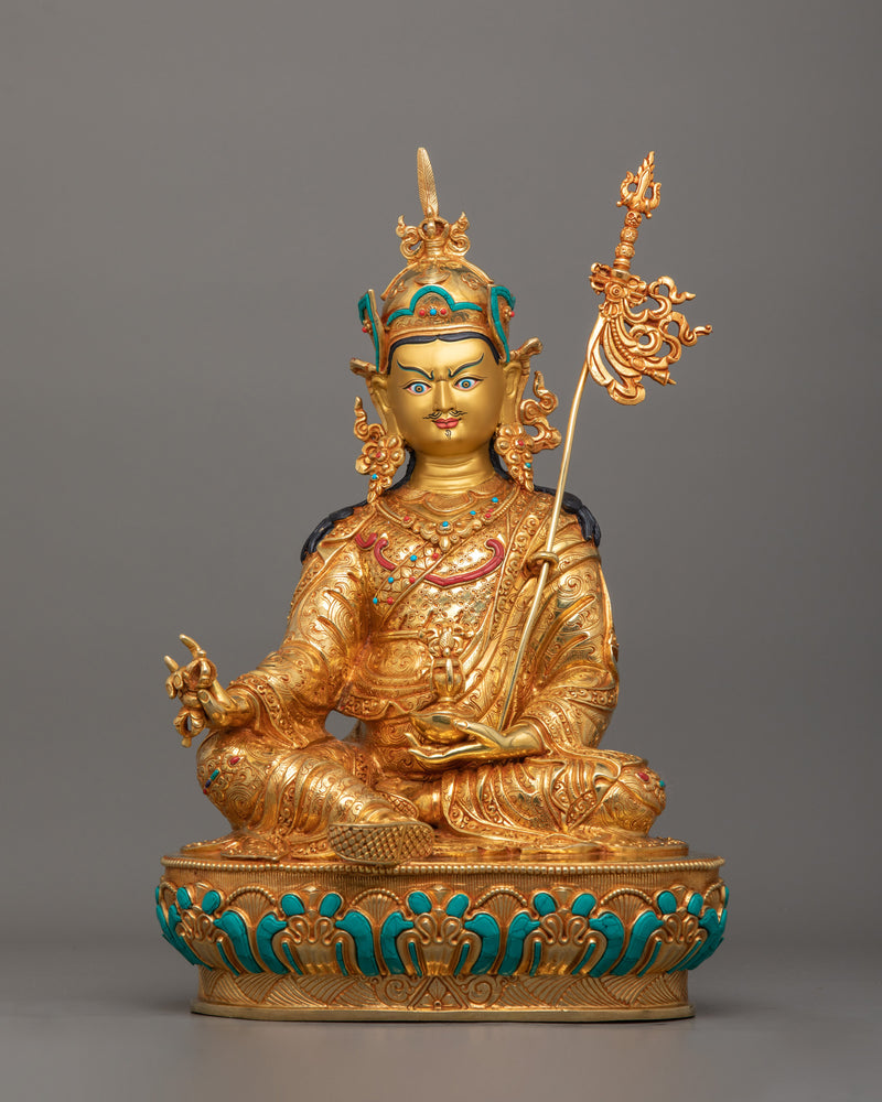 vajrayana-master-guru-rinpoche-statue