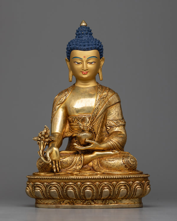 Majestic Little Buddha Statue  A Symbol of Enlightenment's Balance