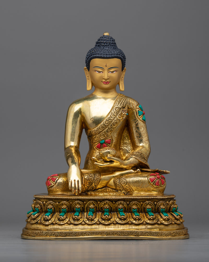 shakyamuni-buddha-golden sculpture