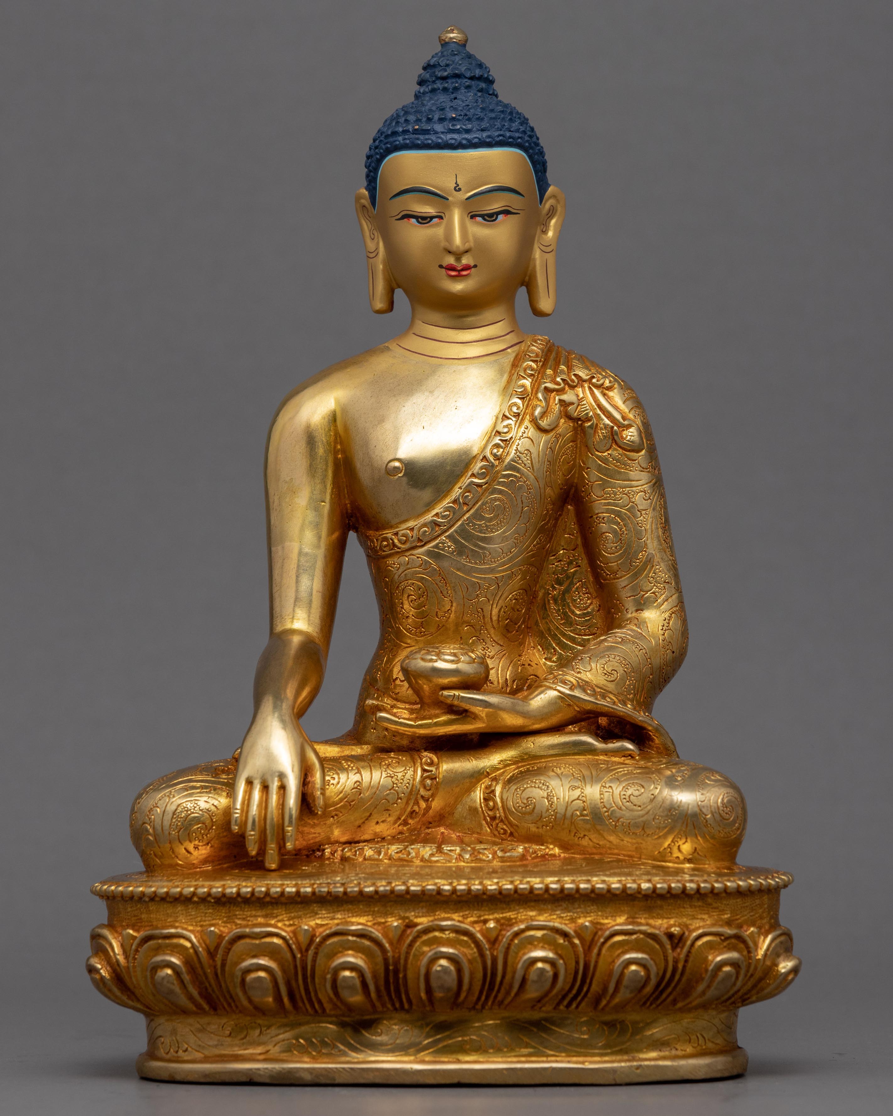 Siddhattha Gotama Statue | Gold Gilded Artcraft Of Shakyamuni Buddha