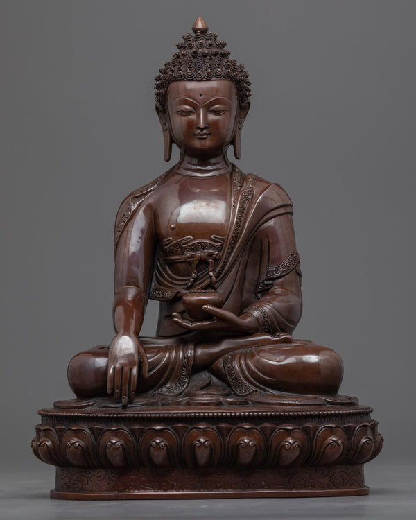 seated shakyamuni buddha