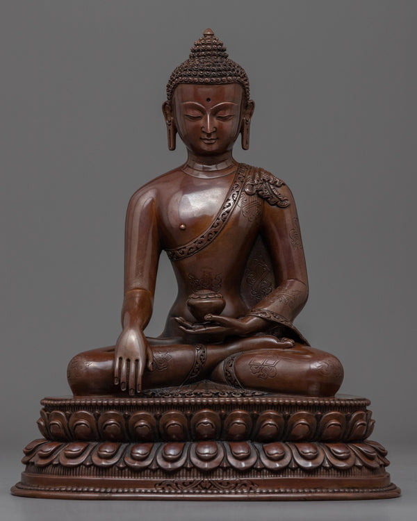 seated shakyamuni buddha